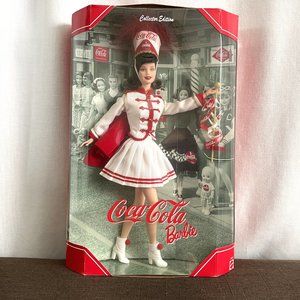 Coca-cola Majorette Barbie doll 2002 NEW in box. Collector's edition
